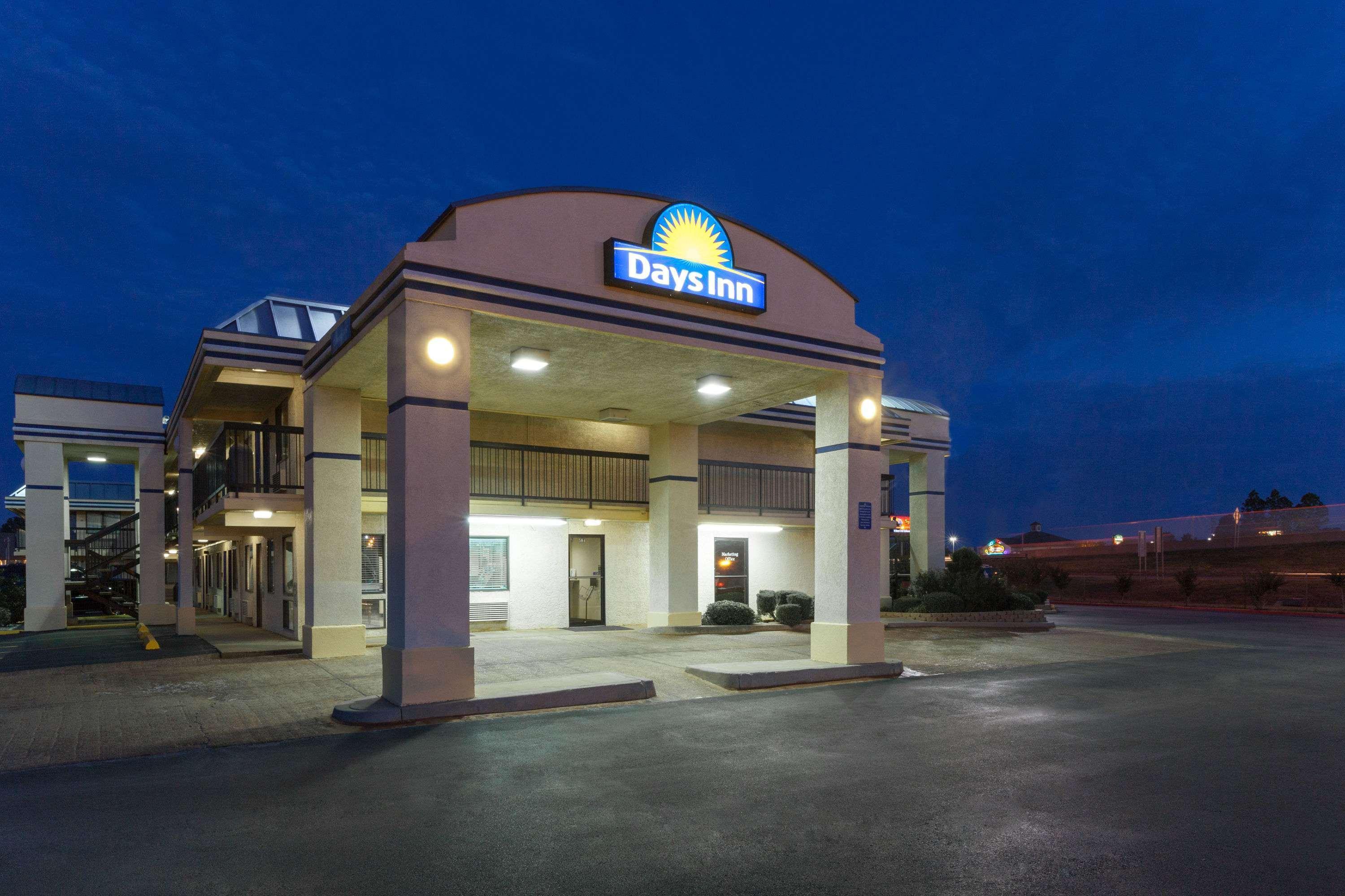 Days Inn Oklahoma City West Exterior foto