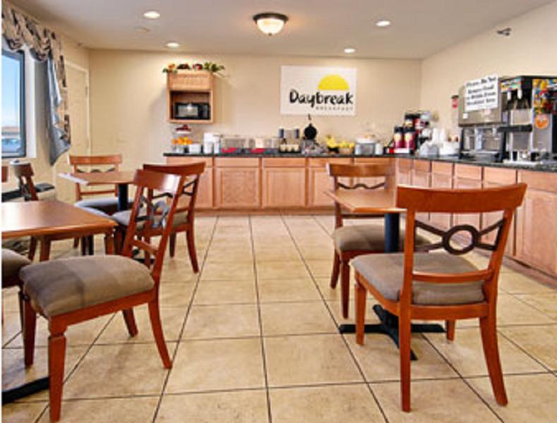 Days Inn Oklahoma City West Restaurant foto